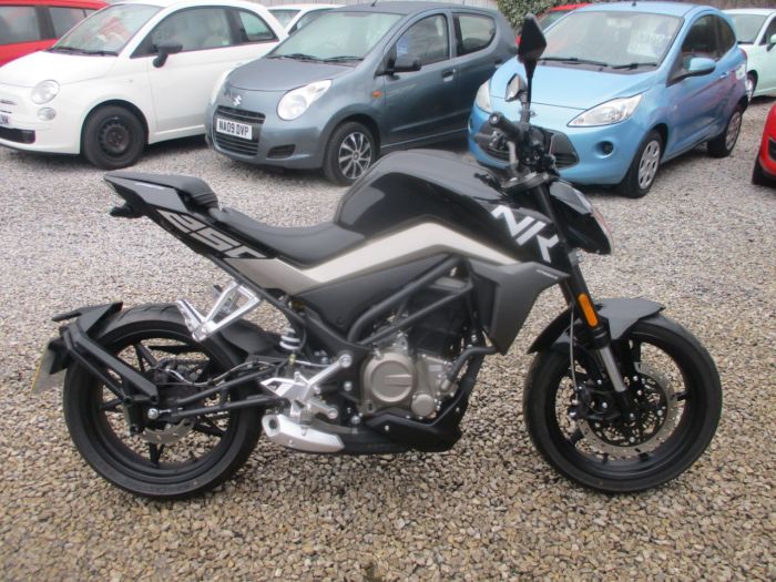 Cf Moto 250NK 250NK Naked Petrol Black