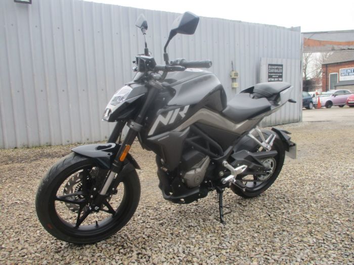Cf Moto 250NK 250NK Naked Petrol Black