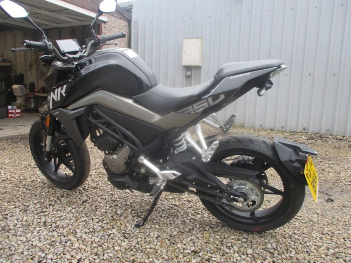 Cf Moto 250NK 250NK Naked Petrol Black