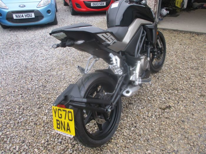 Cf Moto 250NK 250NK Naked Petrol Black