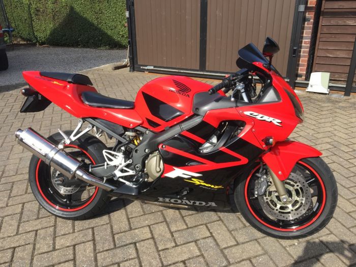 Honda CBR600F CBR 600 F sport Sports Bike Petrol Red