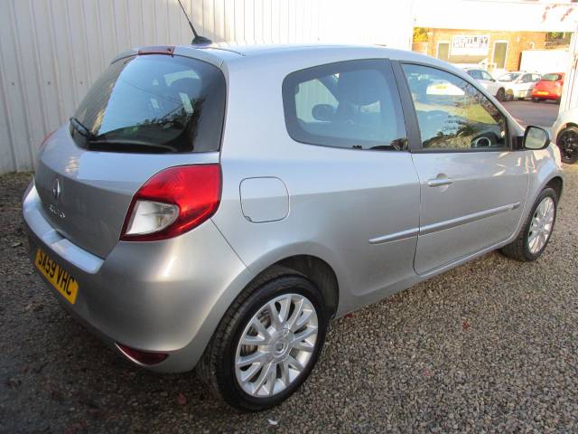 2009 Renault Clio 1.2 16V TomTom Edition 3dr ## LOW MILES - STUNNING CAR ##