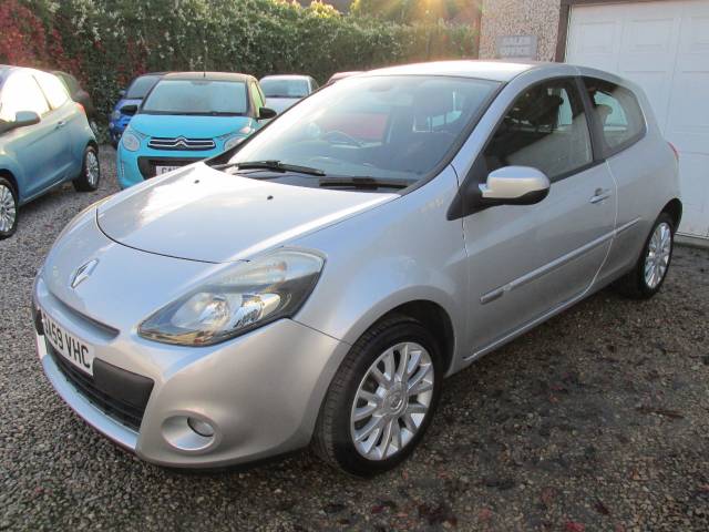 2009 Renault Clio 1.2 16V TomTom Edition 3dr ## LOW MILES - STUNNING CAR ##