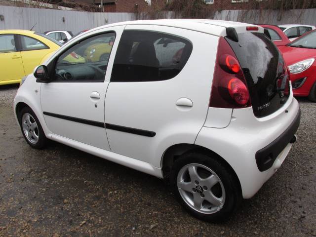 2013 Peugeot 107 1.0 Allure 5dr ## LOW MILES - £0 ROAD TAX ##