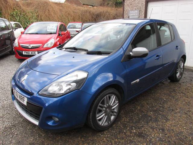 2011 Renault Clio 1.2 TCE Dynamique TomTom 5dr ## FSH - STUNNING CAR ##
