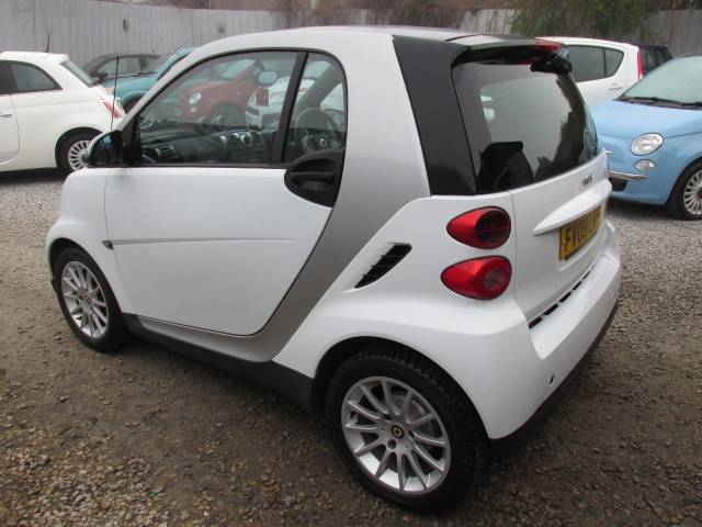 2009 Smart Fortwo Coupe 0.8 CDI Passion 2dr Auto ## £0 ROAD TAX - STUNNING CAR ##