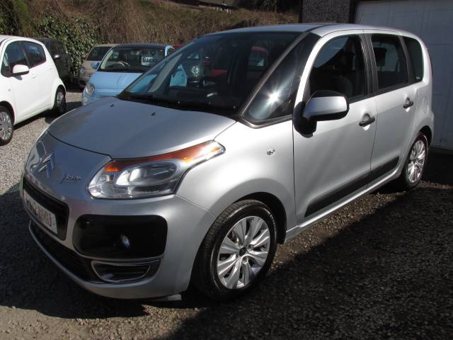 2012 Citroen C3 Picasso 1.6 HDi 8V VTR+ 5dr ## £30 ROAD TAX - FSH ##
