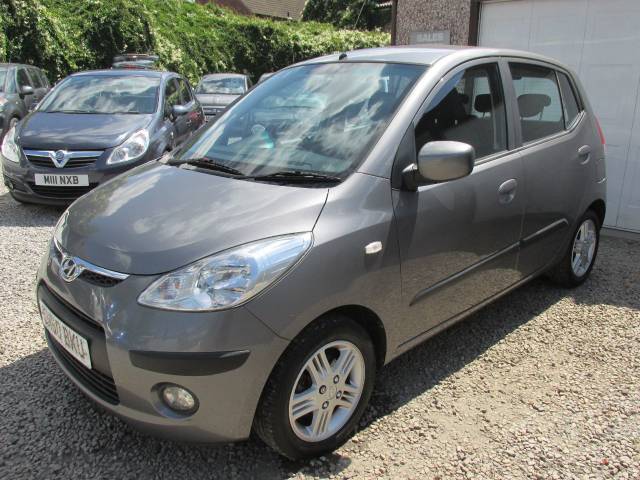 2011 Hyundai i10 1.2 Comfort 5dr ## 1 LADY OWNER FROM NEW - FSH ##