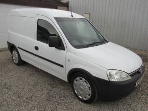 VAUXHALL COMBO 2006 (06) at Crofton Used Car Sales Wakefield