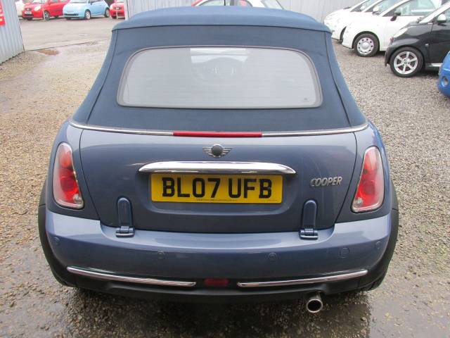 2007 Mini Convertible 1.6 Cooper 2dr Auto ## LOW MILES - STUNNING CAR ##