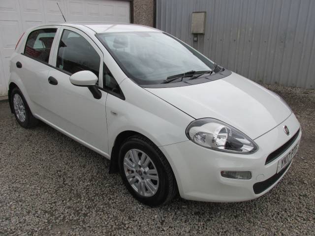Fiat Punto 1.2 Pop+ 5dr ## JUST SERVICED AND MOT'D - STUNNING CAR ## Hatchback Petrol White