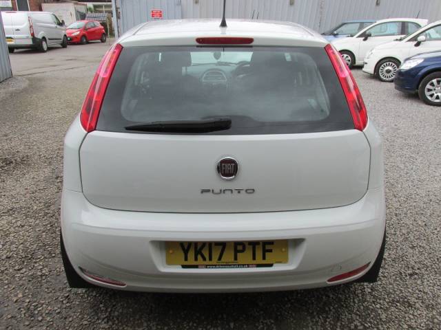 2017 Fiat Punto 1.2 Pop+ 5dr ## JUST SERVICED AND MOT'D - STUNNING CAR ##