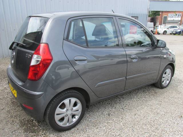 2013 Hyundai i10 1.2 Active 5dr ## £25 ROAD TAX - FSH ##