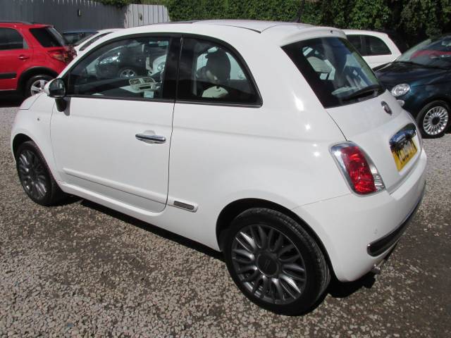 2015 Fiat 500 1.2 Lounge 3dr [Start Stop] ## £35 ROAD TAX - STUNNING CAR ##