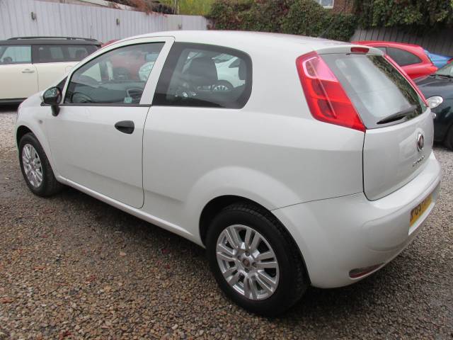 2016 Fiat Punto 1.2 POP ## LOW MILES - STUNNING CAR ##