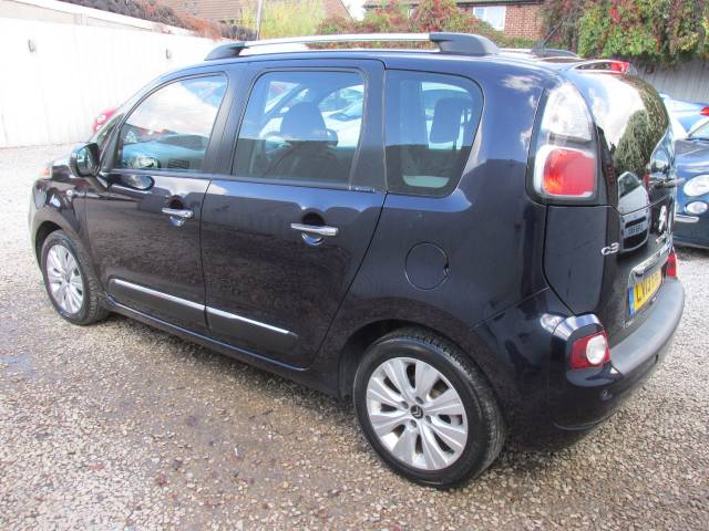 2013 Citroen C3 Picasso 1.6 HDi 8V Exclusive 5dr ## £35 ROAD TAX - FSH ##