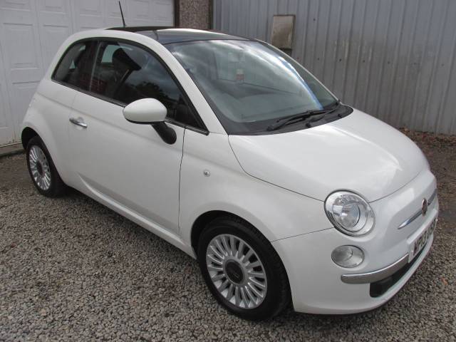Fiat 500 1.2 Lounge 3dr [Start Stop] ## £35 ROAD TAX - STUNNING CAR ## Hatchback Petrol White